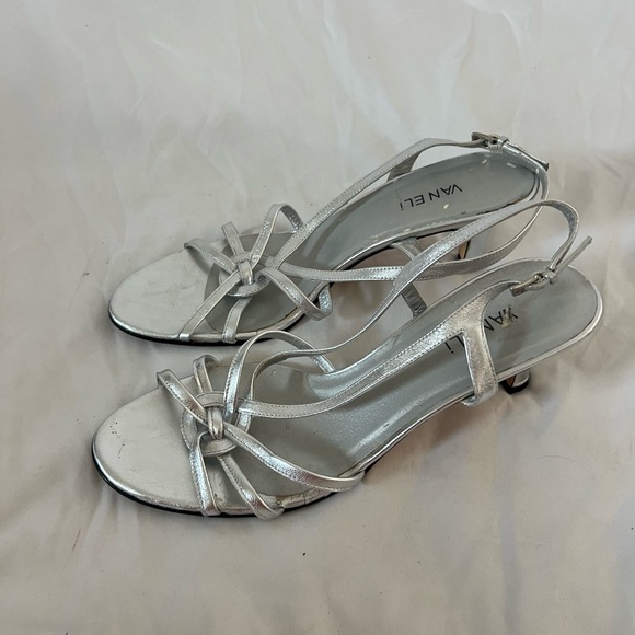 Vaneli strappy silver metallic sandal heels medium heel women’s size 10 - Picture 3 of 6